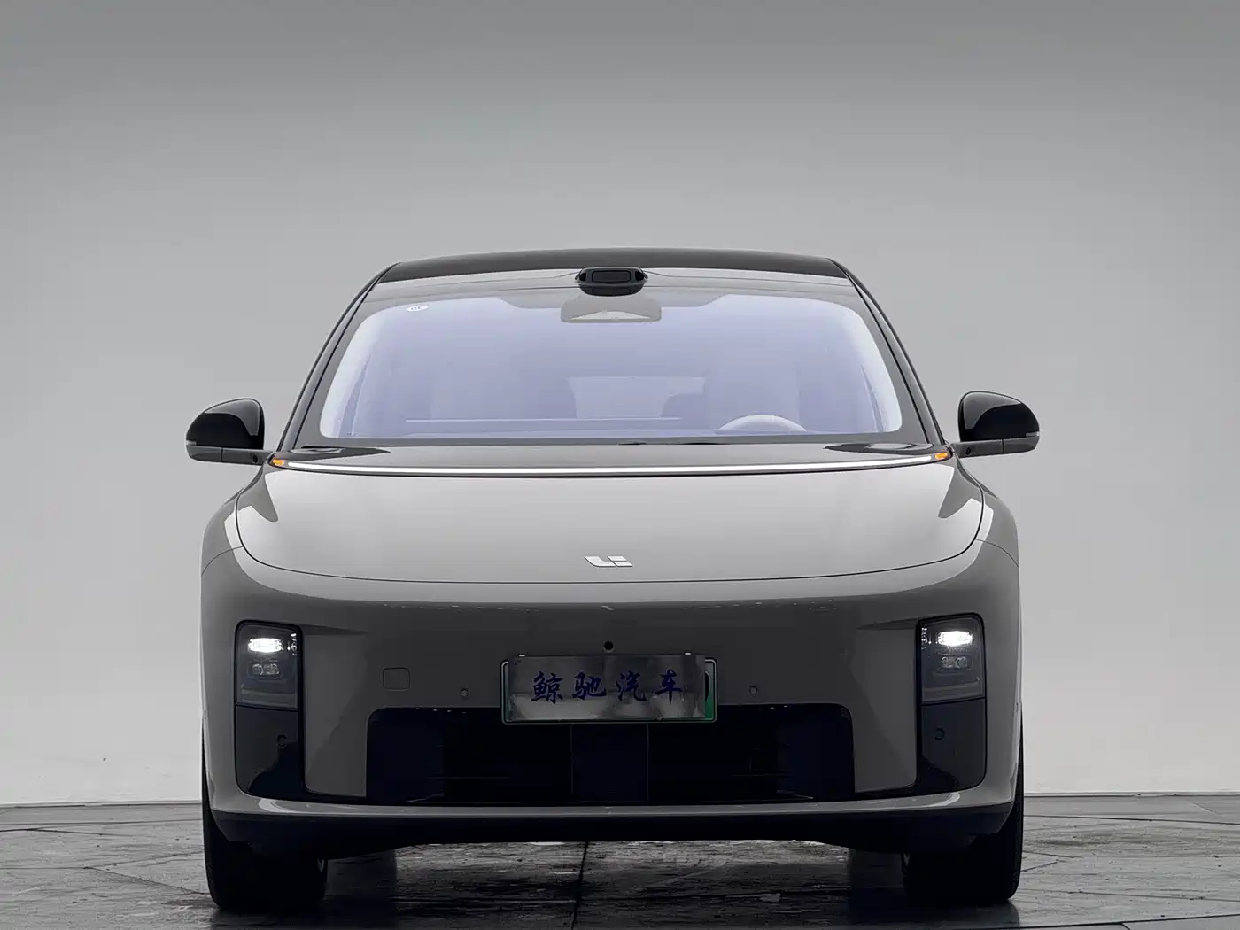 Li Auto Li i8 2026 2025 Standard Edition