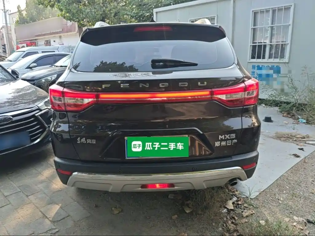 Фото 6 - Dongfeng Fengdu MX5