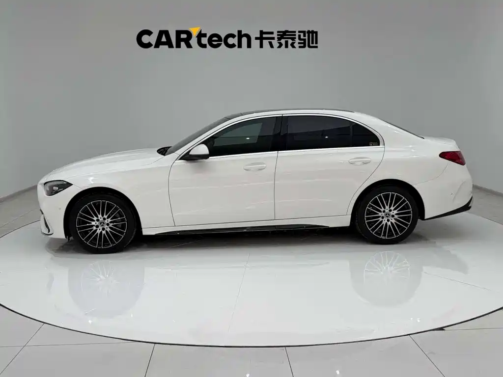 Mercedes-Benz C-Class, миниатюра 6