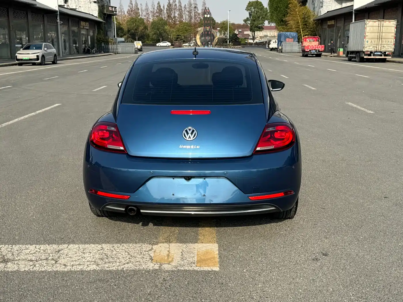 Volkswagen Beetle 2018 180TSI Easy Joy Edition фото 12
