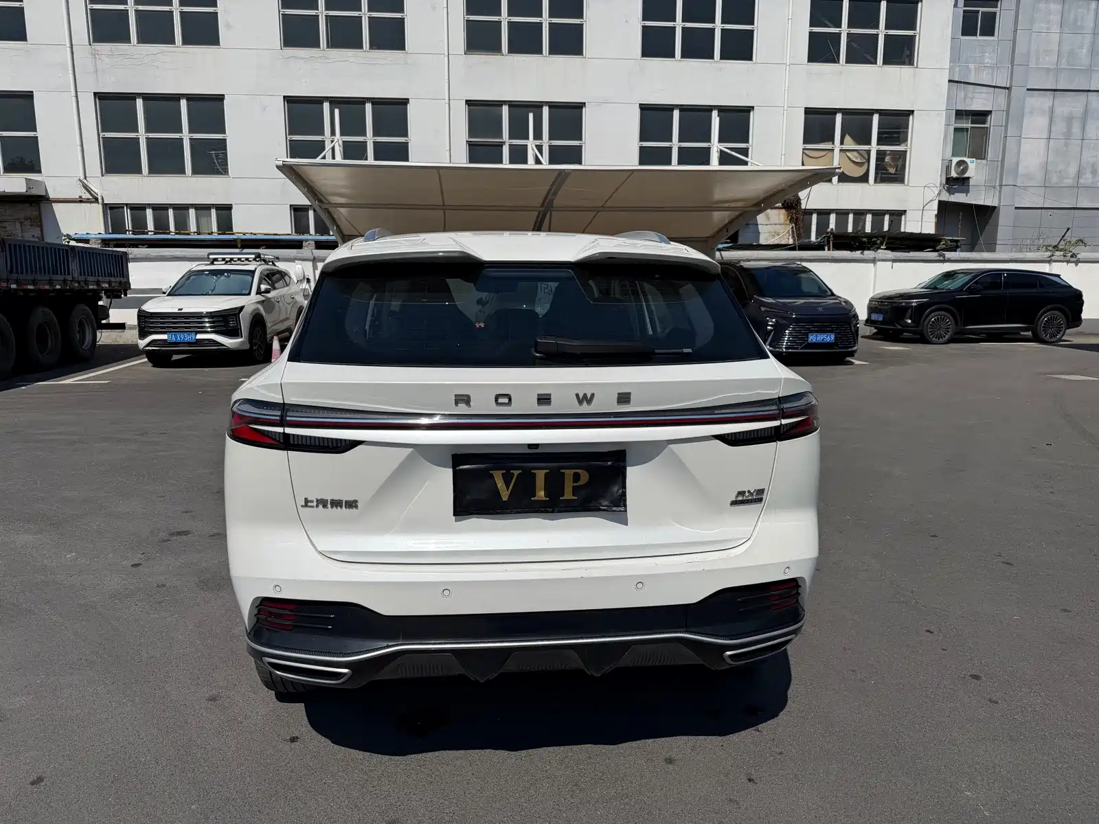 Фото 8 - Roewe RX5