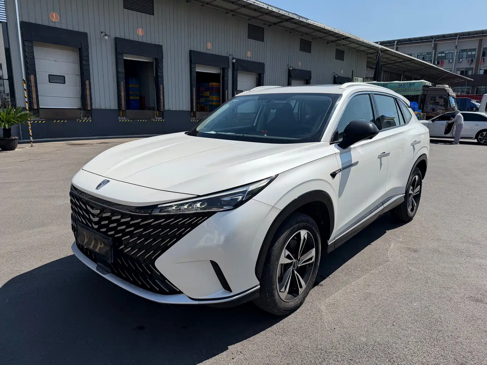 Фото 3 - Roewe RX5