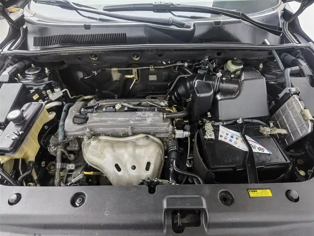 Toyota RAV4 Rongfang 2012 Styling Edition 2.0L Automatic 4WD фото 6