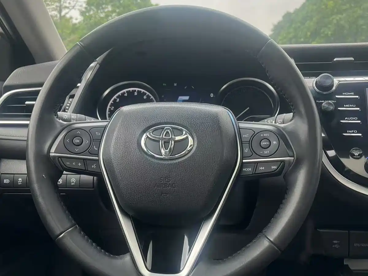 Toyota Camry 2019 2.5G Luxury (China V) фото 12