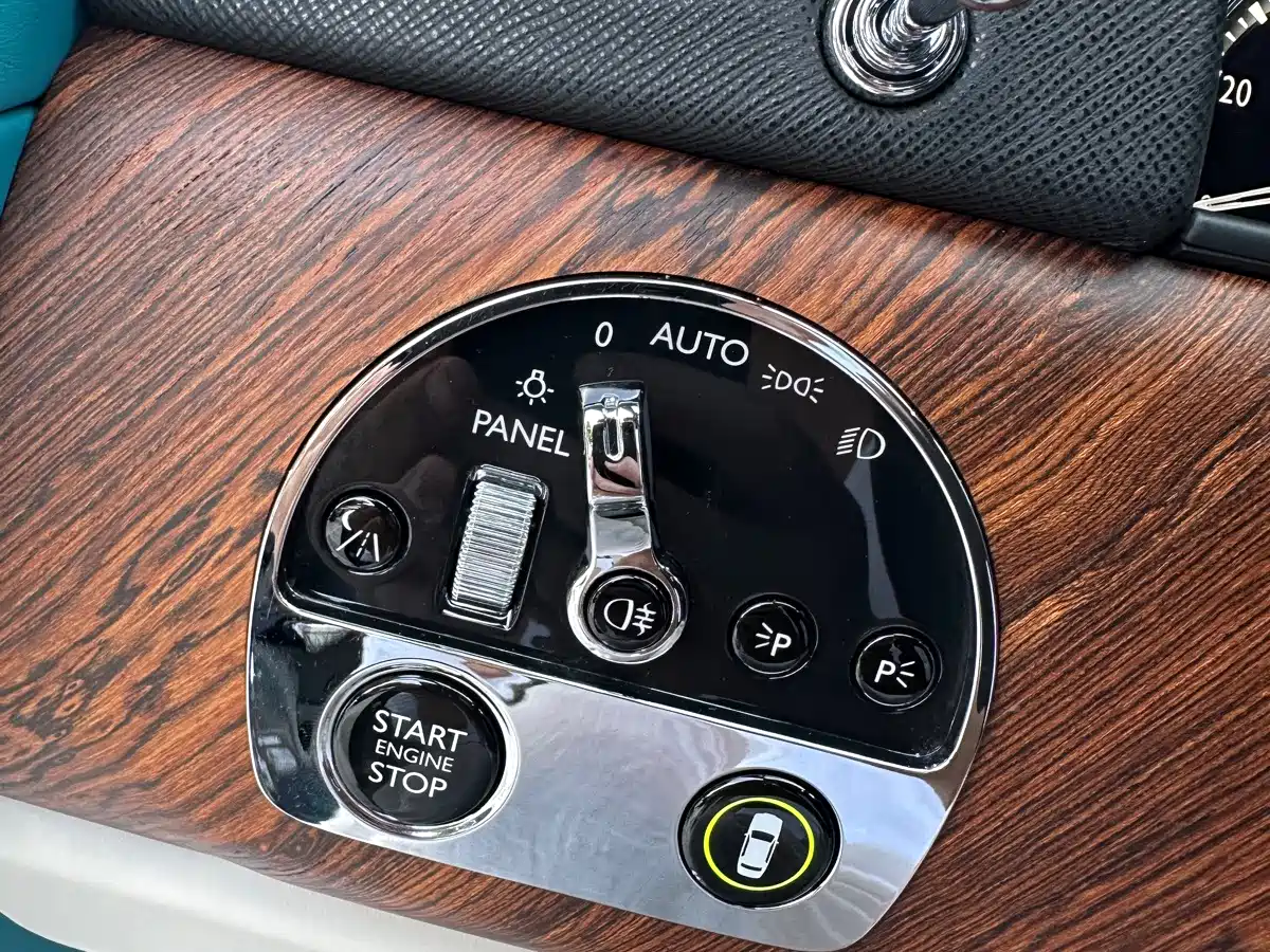 Rolls-Royce Cullinan 2019 2018 4-Seater Version