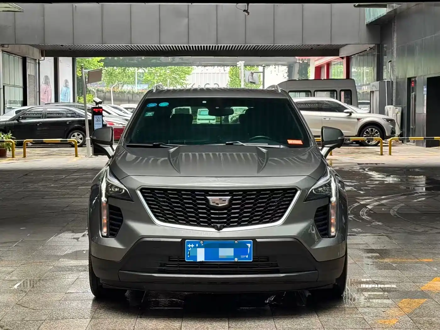 Cadillac XT4 2018 Model 28T 2WD Technology фото 2