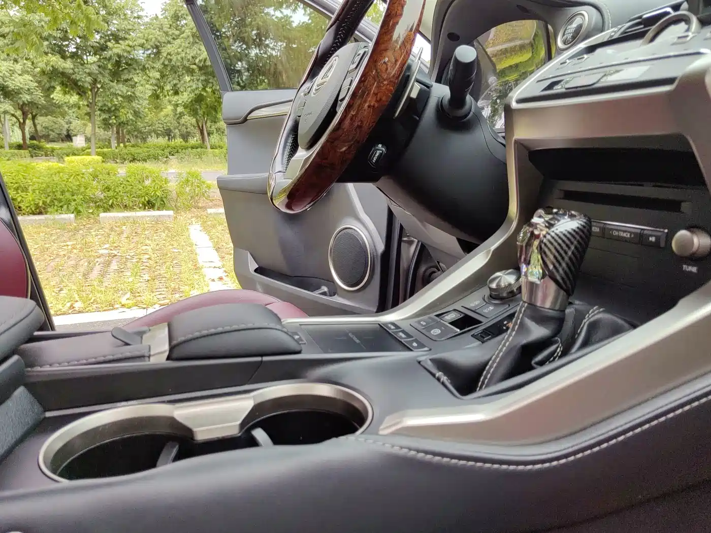 Photo 17 - Lexus NX