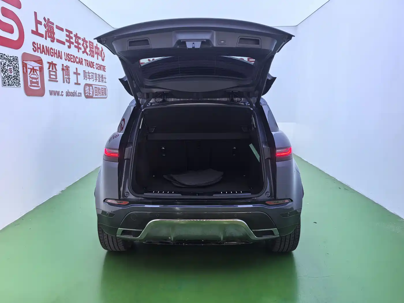 Land Rover Range Rover Evoque 2024 Range Rover Evoque L 249PS Light Master Edition фото 15