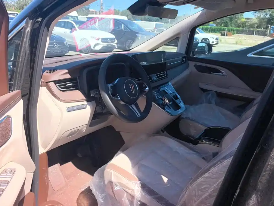 Hongqi HQ9 PHEV 2026 2024 Model 2.0T AWD Luxury Edition