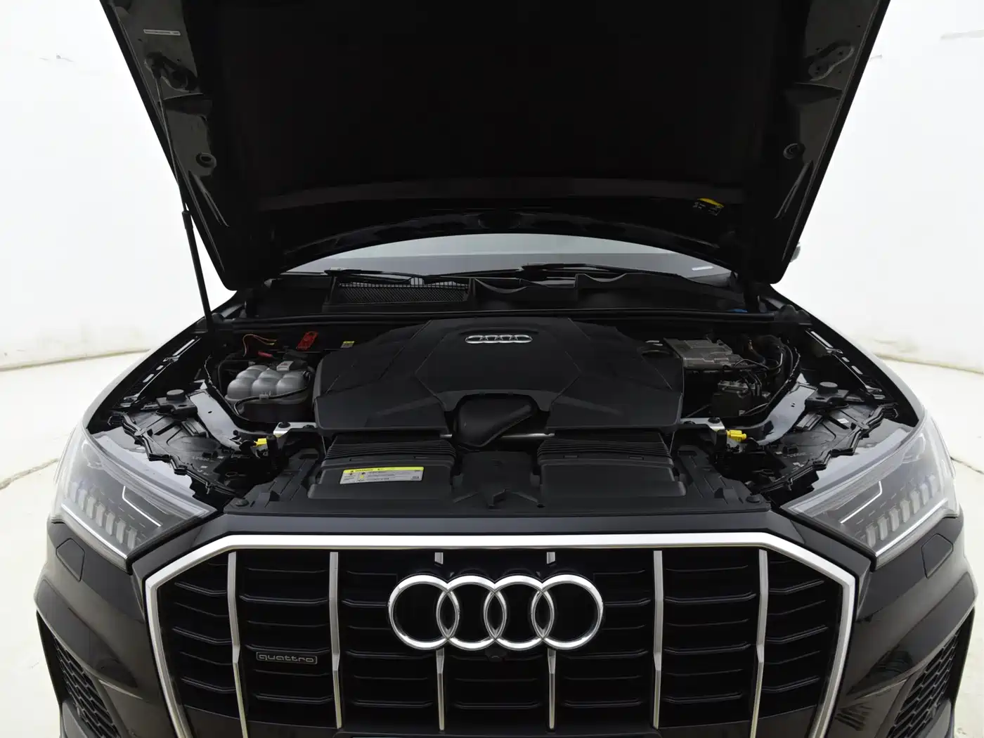 Audi Q7 2020 55 TFSI quattro S line Sport фото 12