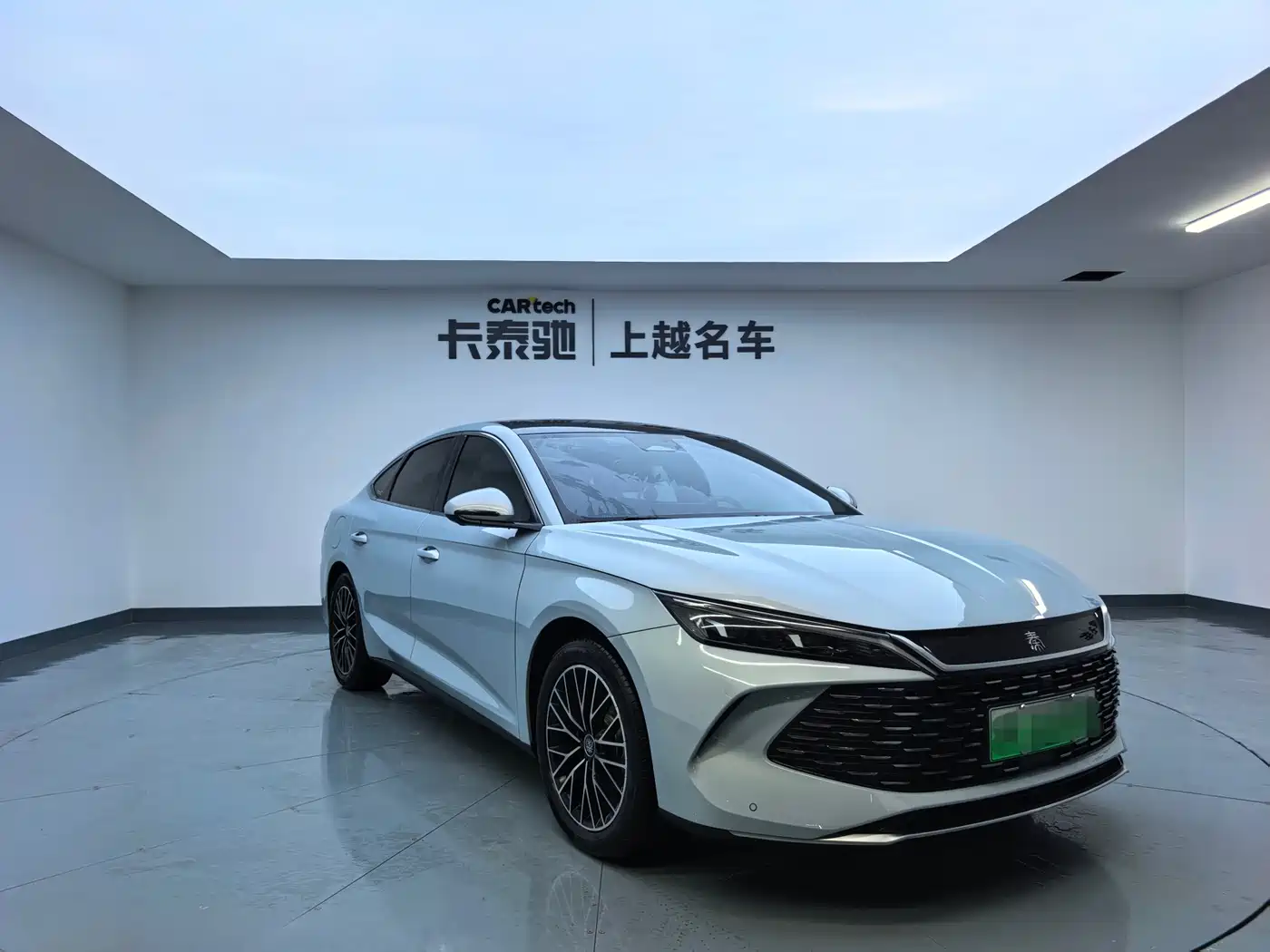 BYD QIN L