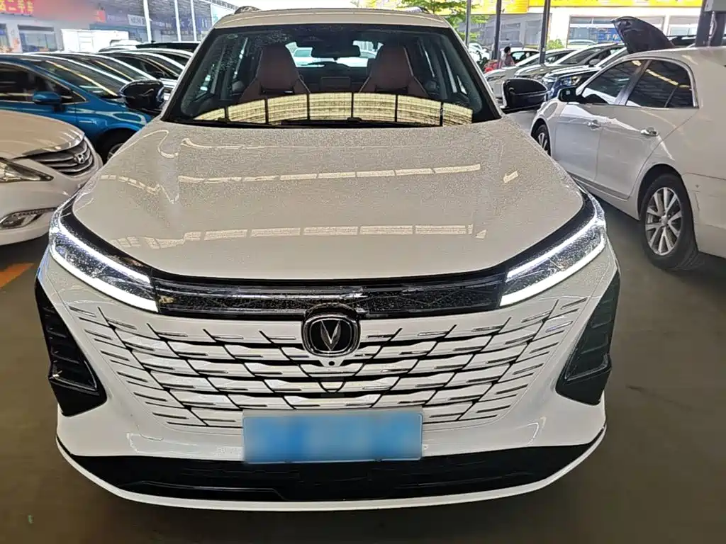 Фото 3 - Changan CS75 PLUS