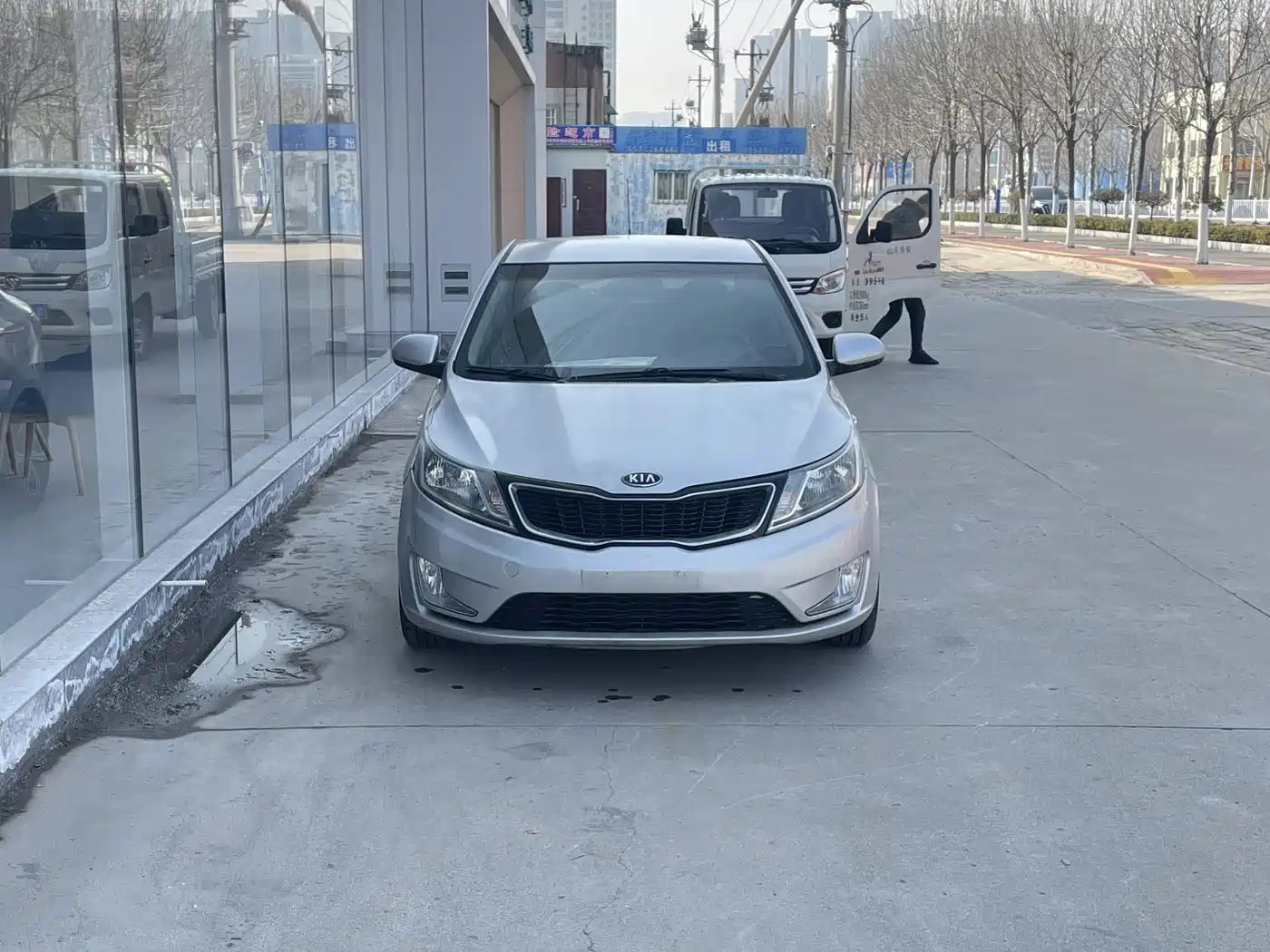 Kia K2 2011 Sedan 1.4L AT GLS фото 2