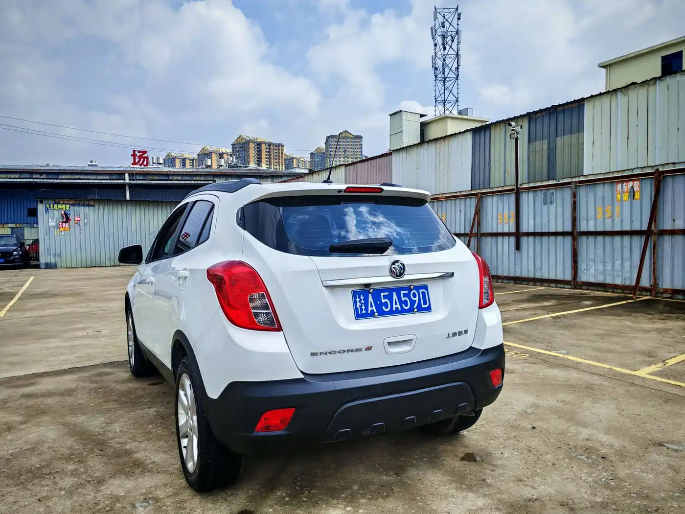 Buick Encore 2013 1.4T Automatic 2WD Elite фото 4