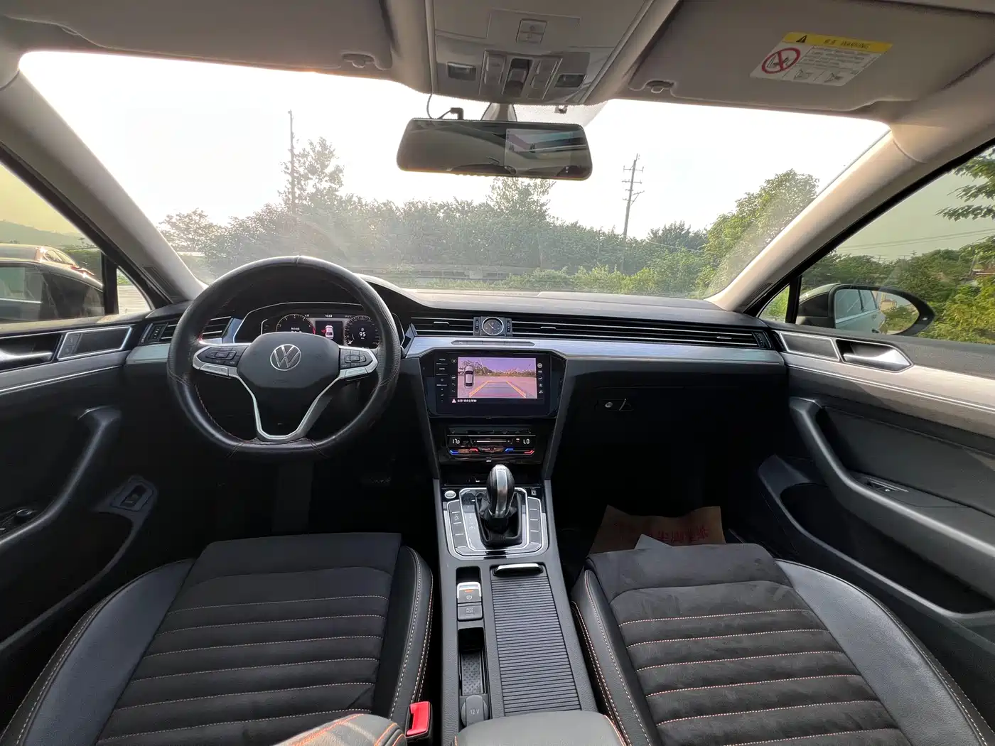Volkswagen Magotan 2021 330TSI DSG 30th Anniversary Edition фото 6
