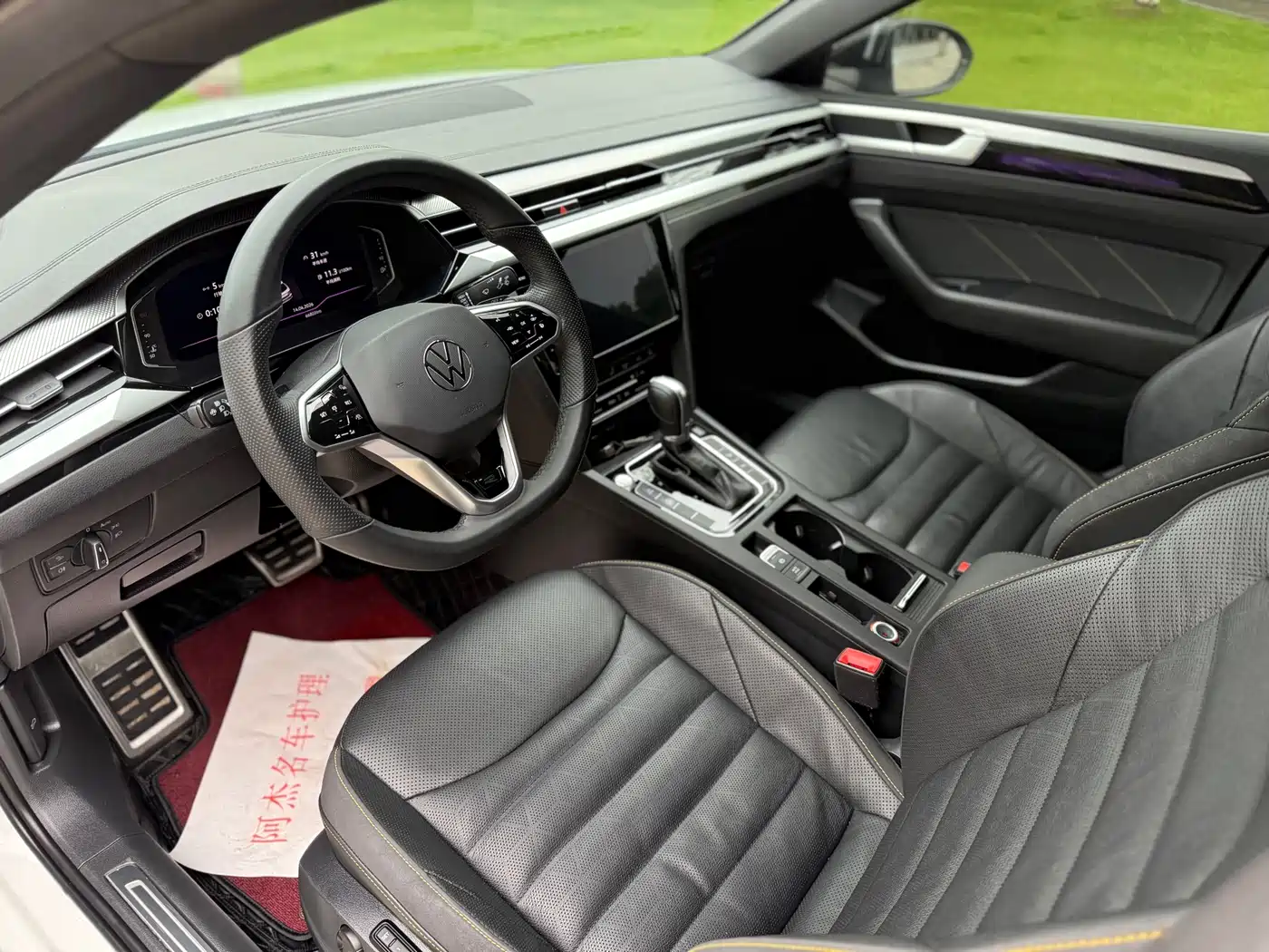 Volkswagen FAW-Volkswagen CC 2023 380TSI Eye-catching Edition фото 5