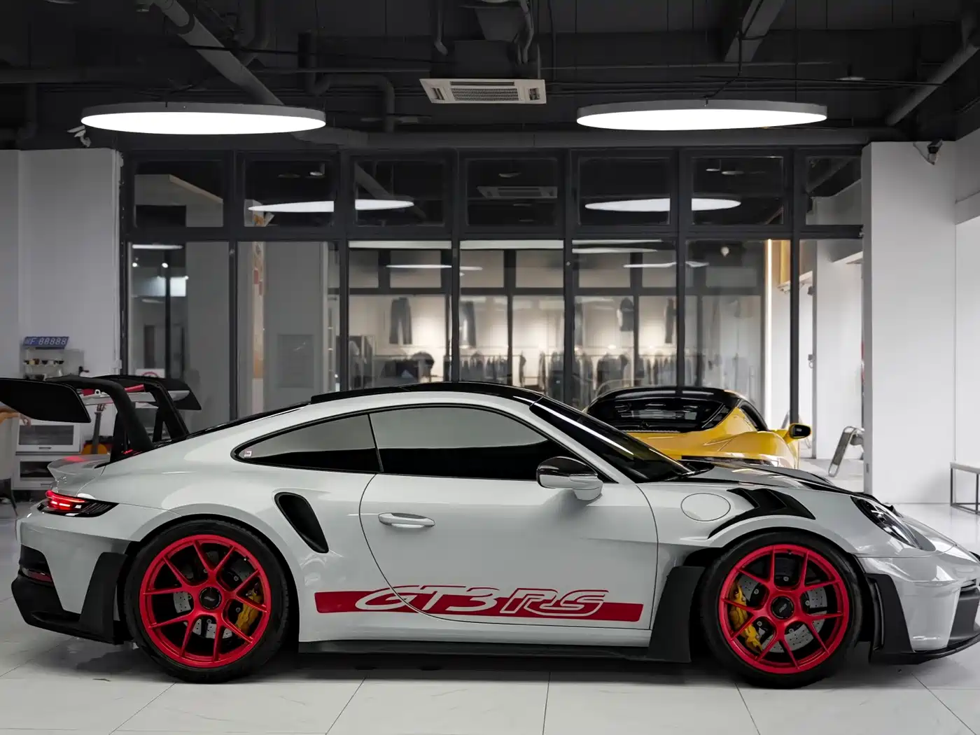 Porsche 911 2025 2023 GT3 RS 4.0L