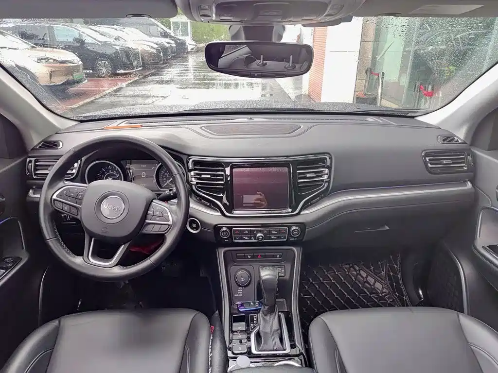 Jeep Grand Commander 2019 2018 2.0T 4WD Joy Edition (China VI)