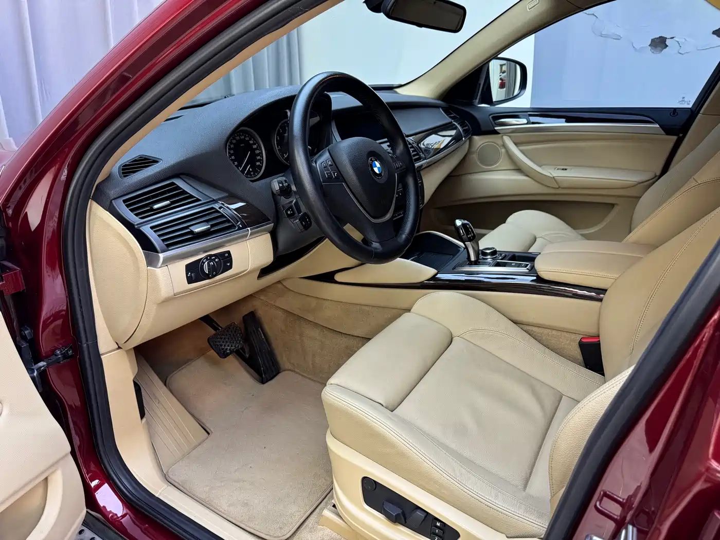 BMW X6 2011 xDrive35i фото 12