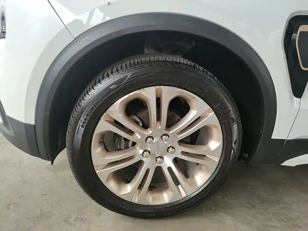 Lynk & Co 01 2018 2017 2.0T 2WD Pro Version