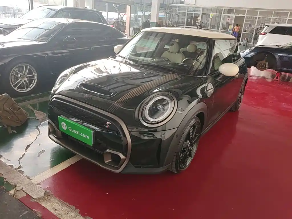 Similar car