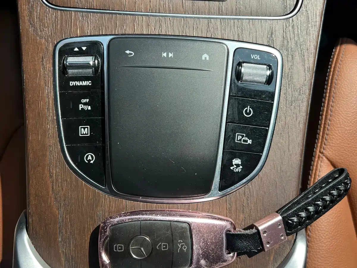 Mercedes-Benz GLC 2020 GLC 300 L 4MATIC Dynamic фото 20