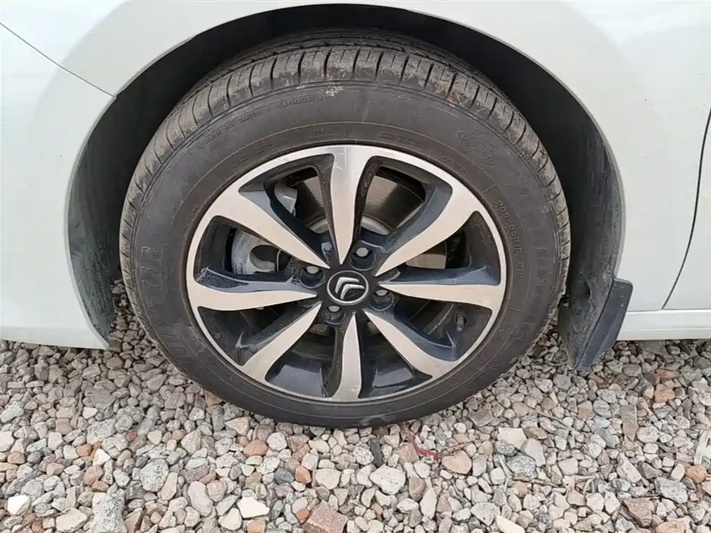 Citroën C4 C-Quatre 2019 2018 1.6L Auto Luxury
