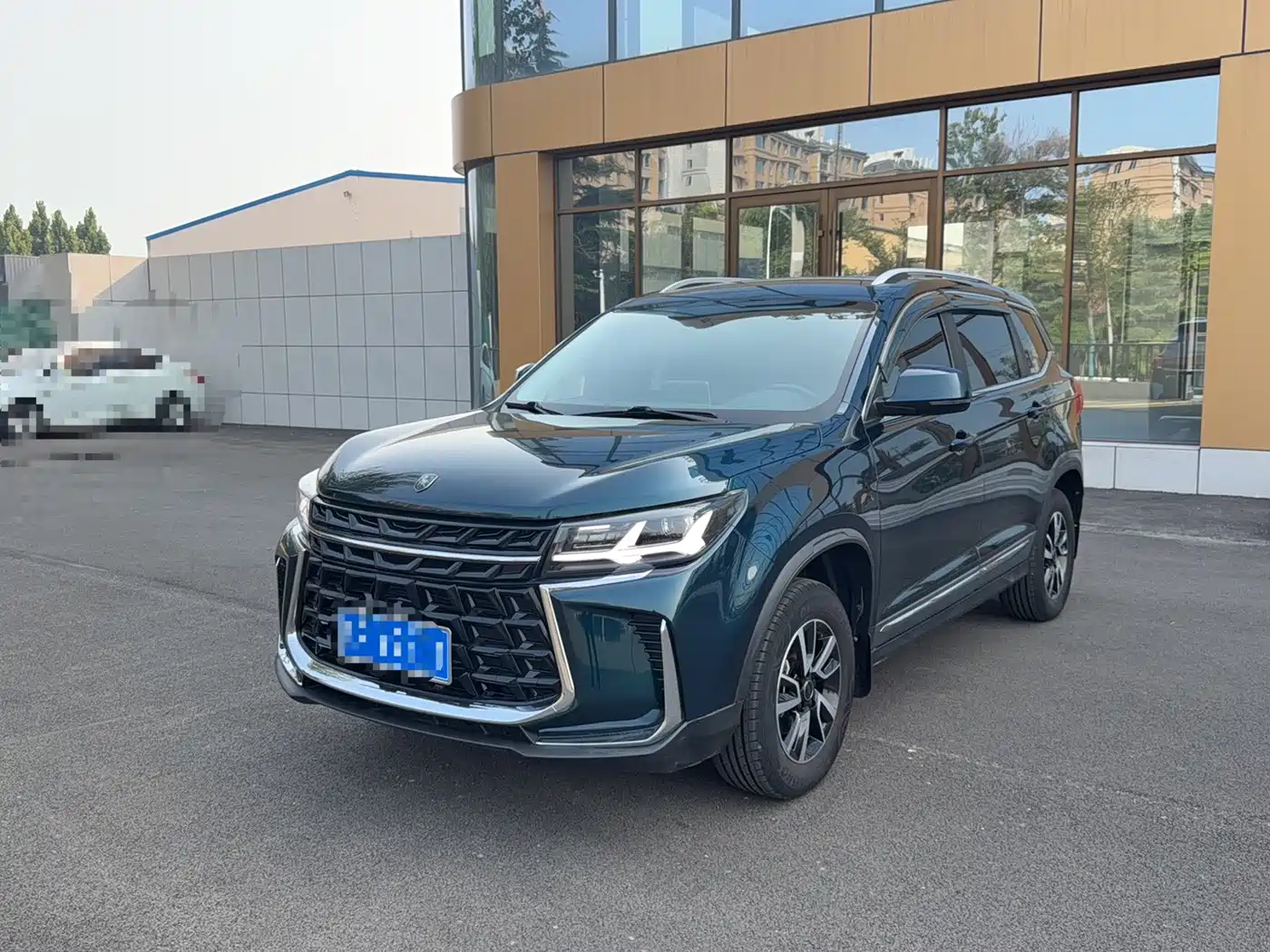 Dongfeng Fengxing Fengxing T5 2023 2023 Golden Age 1.6L Manual Dream Chaser 5-Seater