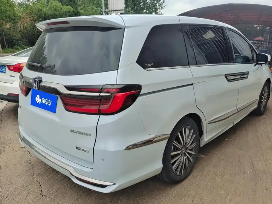 Honda Elysion 2024 2024 2.0L e:HEV Luxury Edition