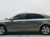 Фото 7 - Volkswagen Passat