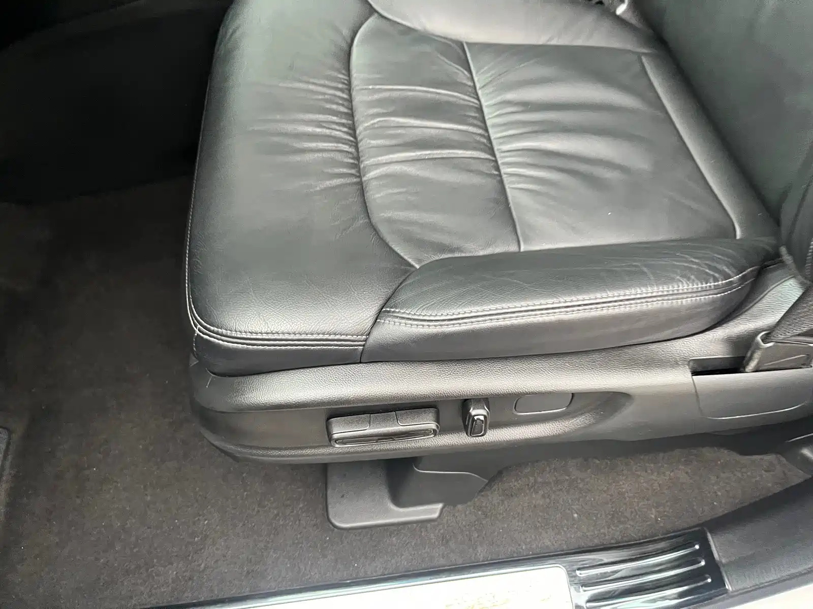 Photo 10 - Honda Odyssey