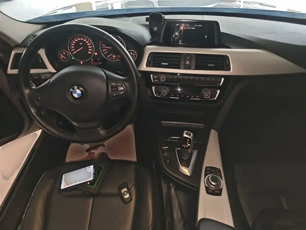 BMW 3 Series 2016 320Li Fashion Model фото 10
