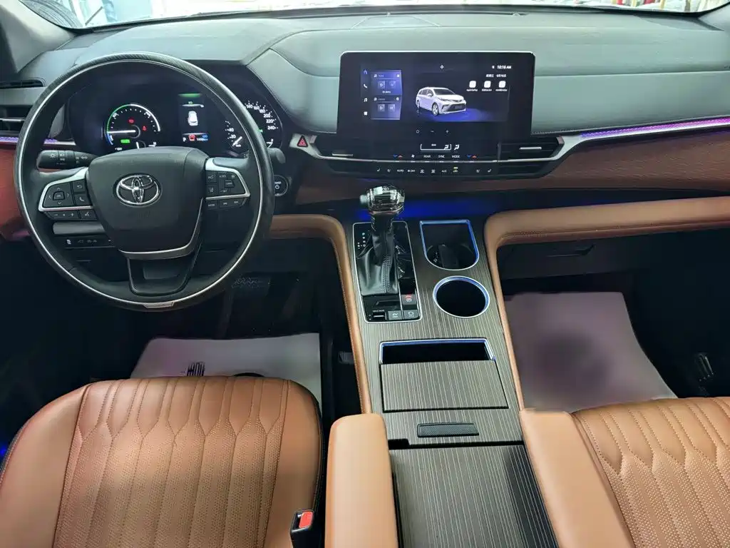 Toyota Granvia 2025 2026 Model 2.5L Hybrid Comfort Edition