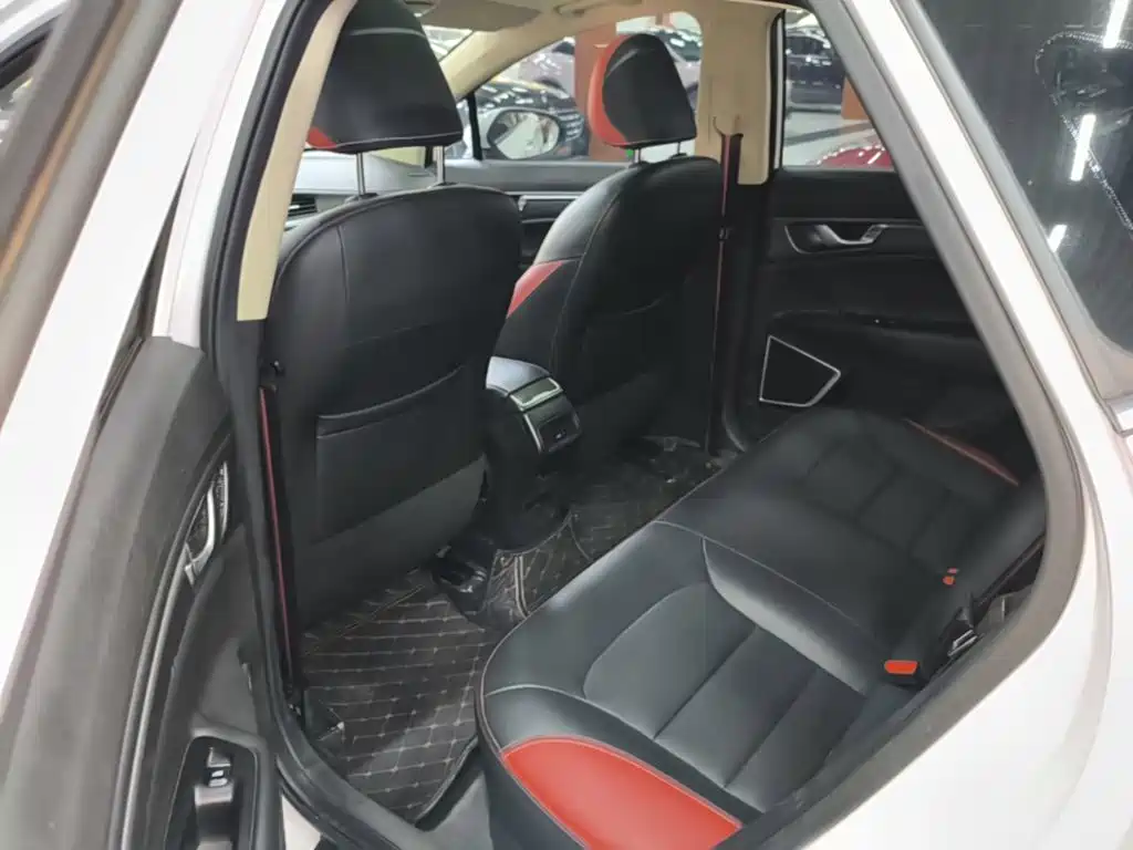Geely Emgrand GS 2021 2020 1.4T CVT Elegance