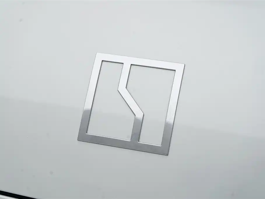 ZEEKR EXTREME KRYPTON X