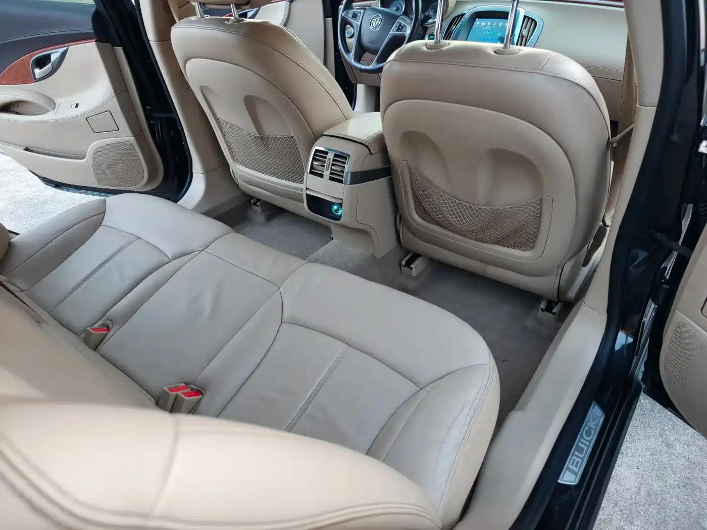 Buick LaCrosse 2012 2.4L SIDI Premium Edition фото 9