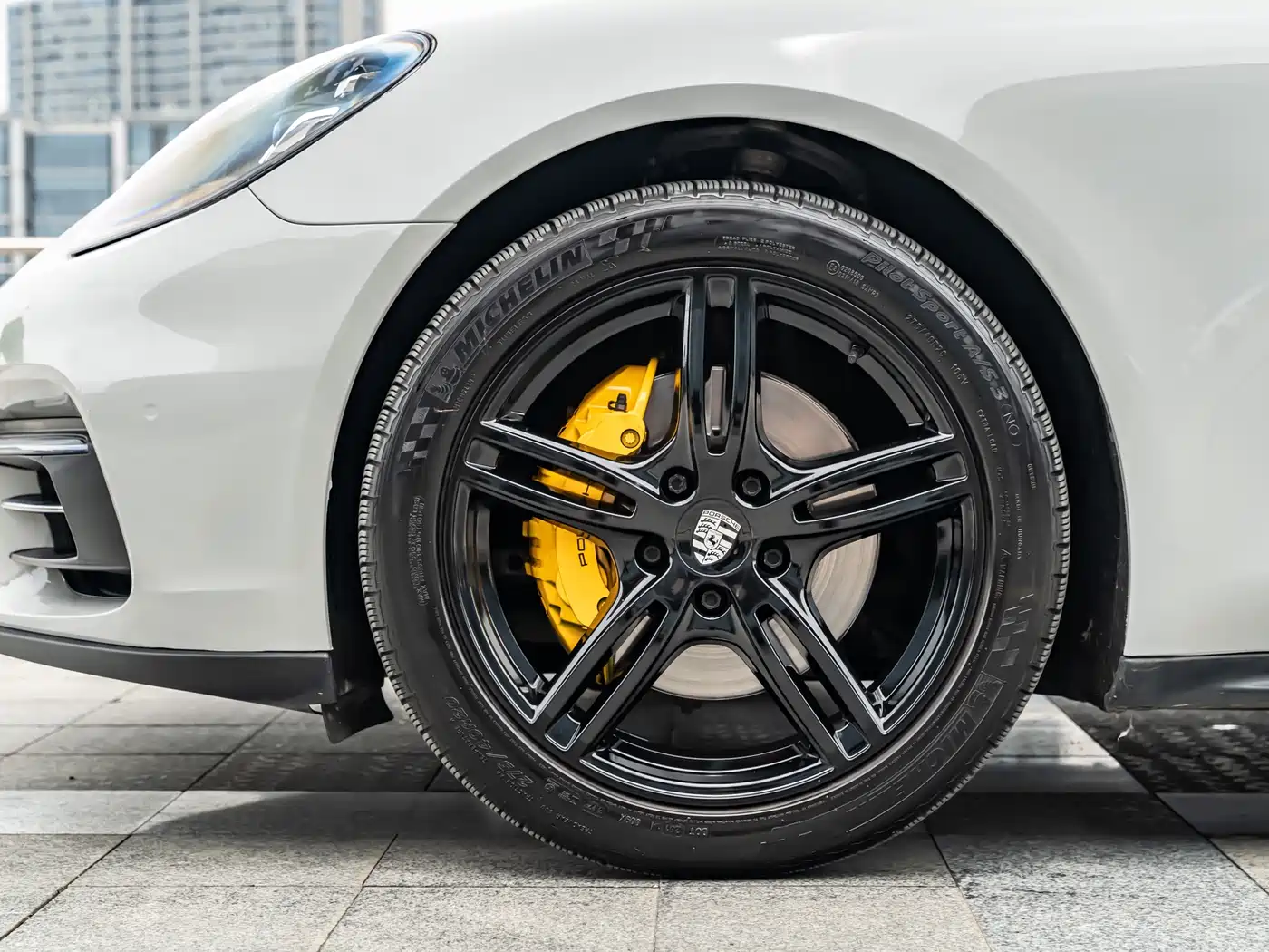 Porsche Panamera 2019 Panamera 4 Executive Long Wheelbase 2.9T фото 9
