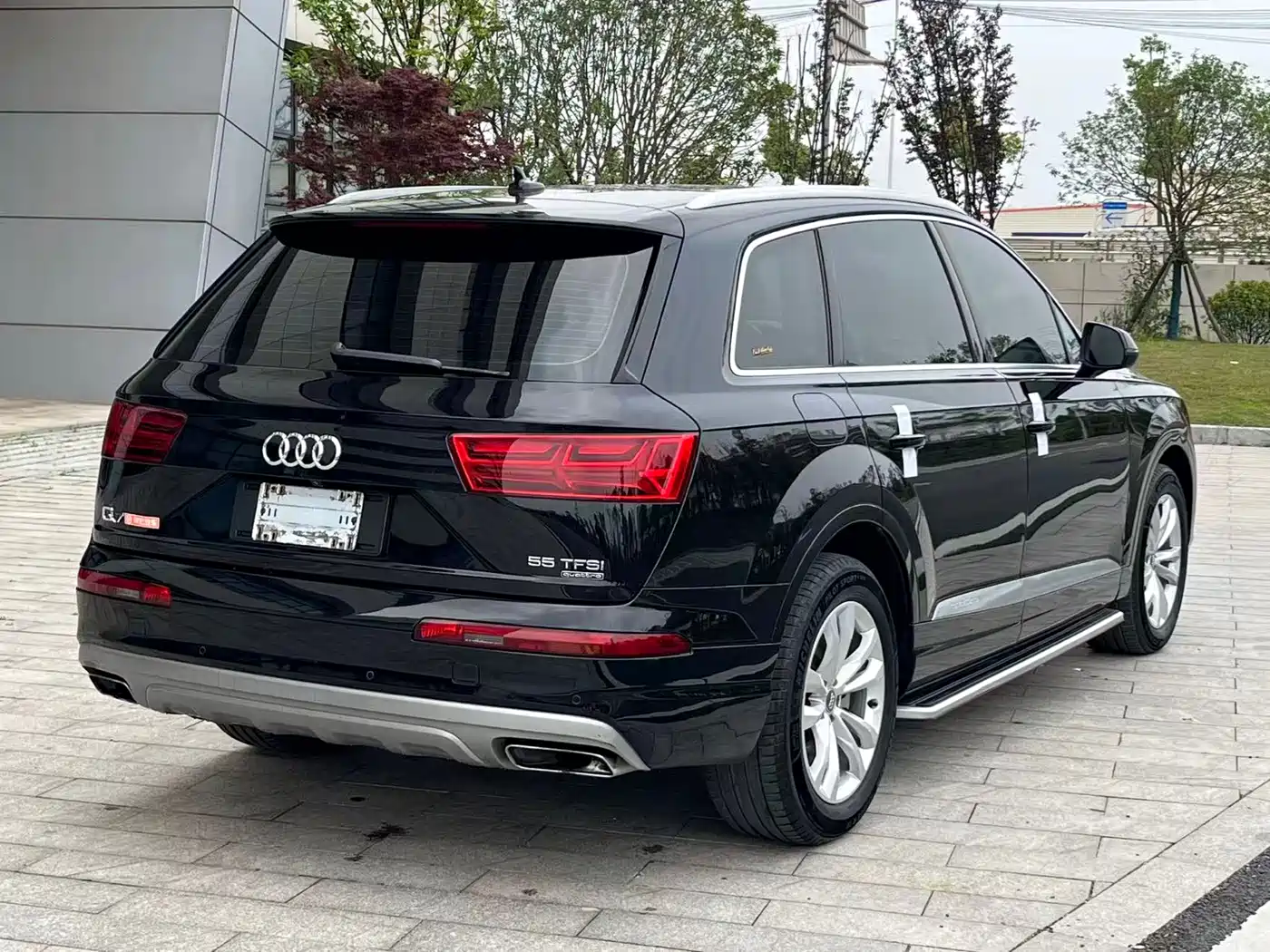 AUDI Q7
