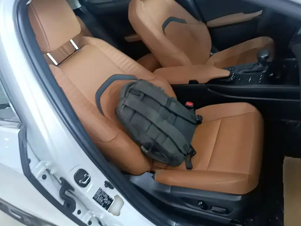 Lexus UX 2022 2020 200 Special Edition