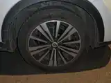 Фото 6 - Roewe RX5