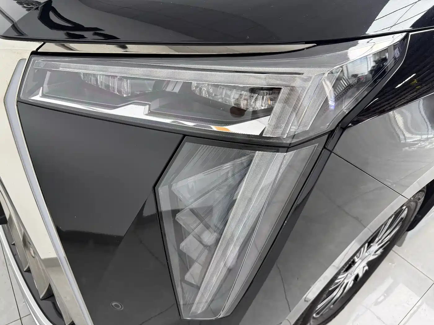 GAC Trumpchi Trumpchi E9 2024 E9 Lunar New Year Edition фото 7