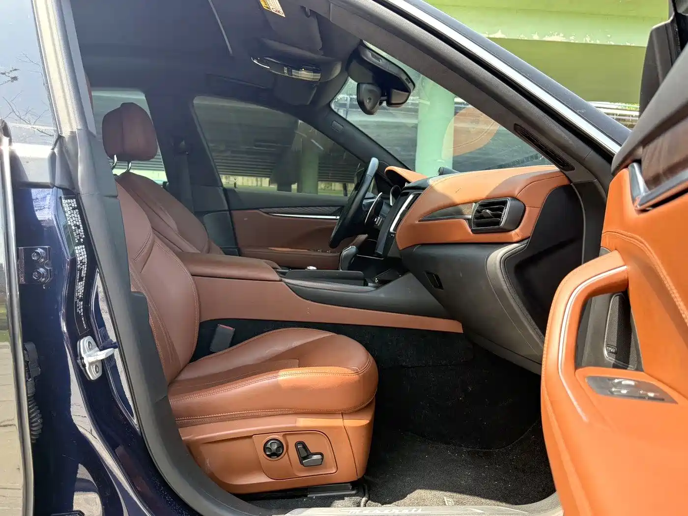 Maserati Levante 2016 3.0T Standard фото 7