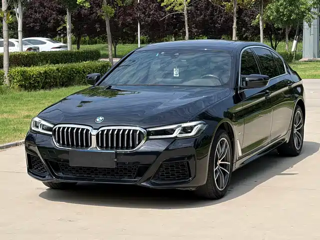 BMW 5 Series 2023