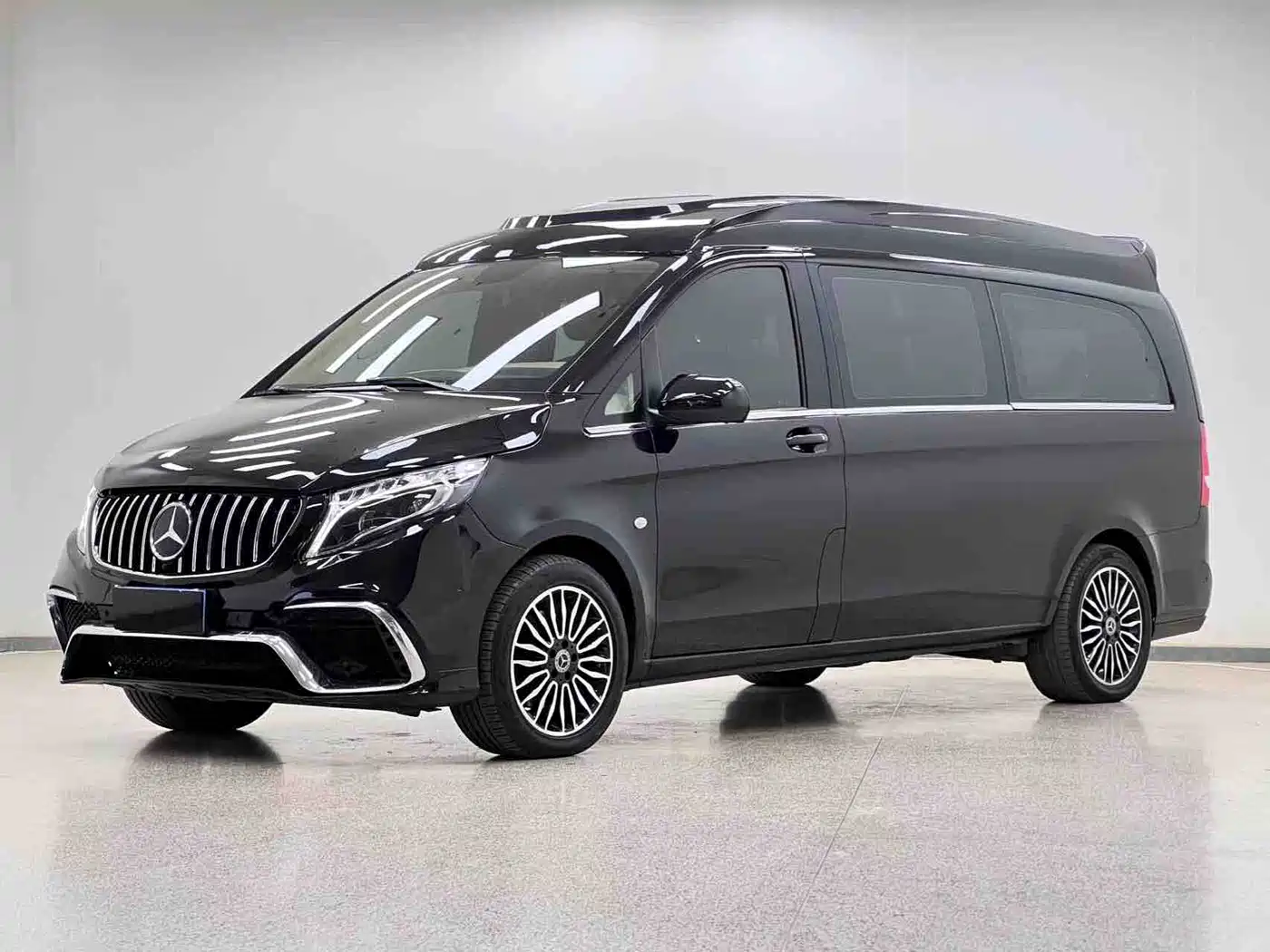 Mercedes-Benz Vito 2018 2.0T Elite Edition 7-seater China VI