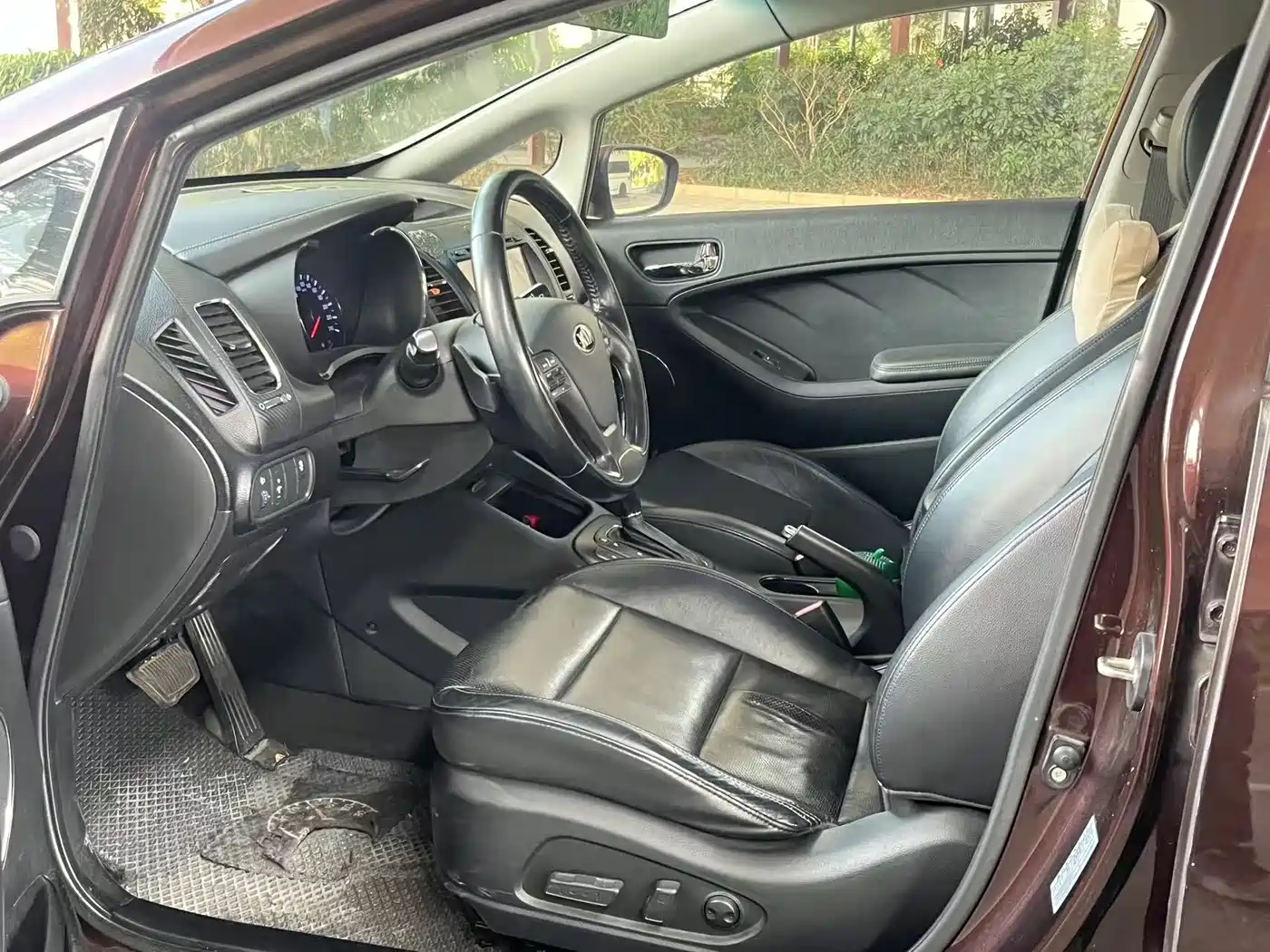 Kia K3 2013 1.6L Automatic Premium фото 5