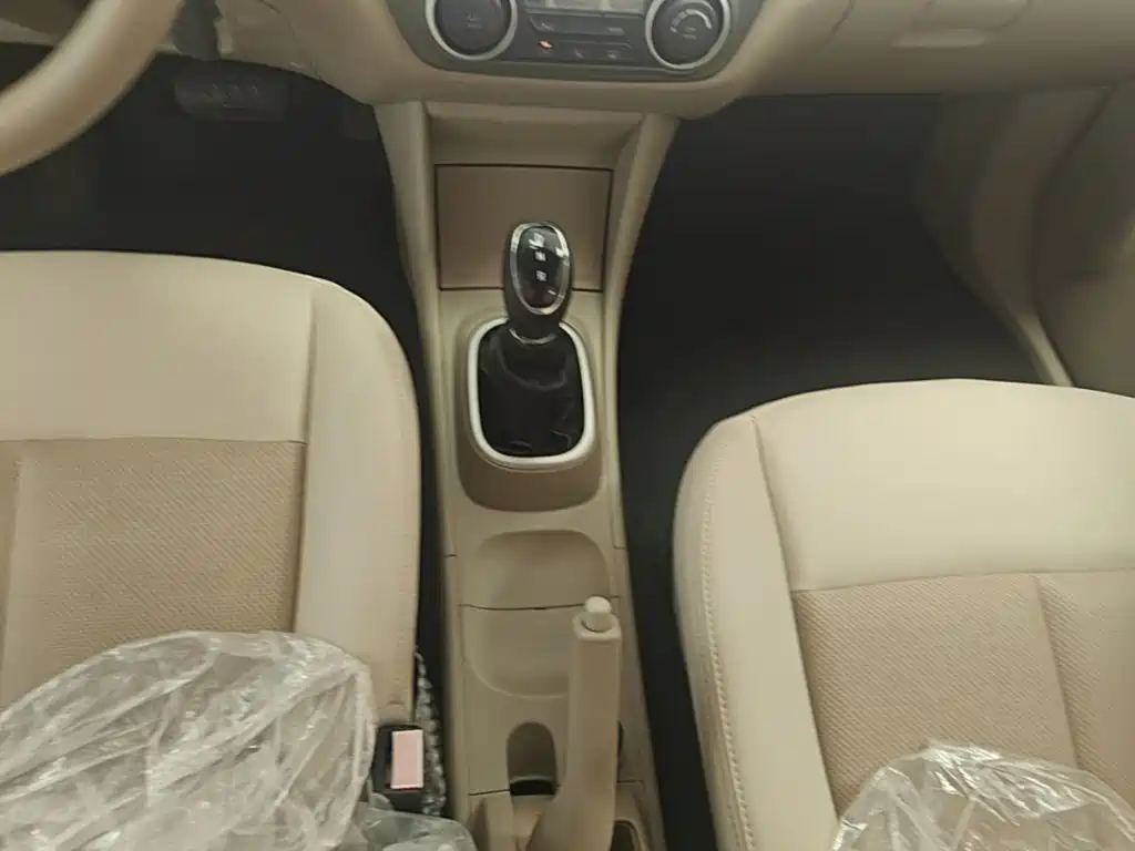 Dongfeng Junfeng E11K 2022 2019 Standard Edition