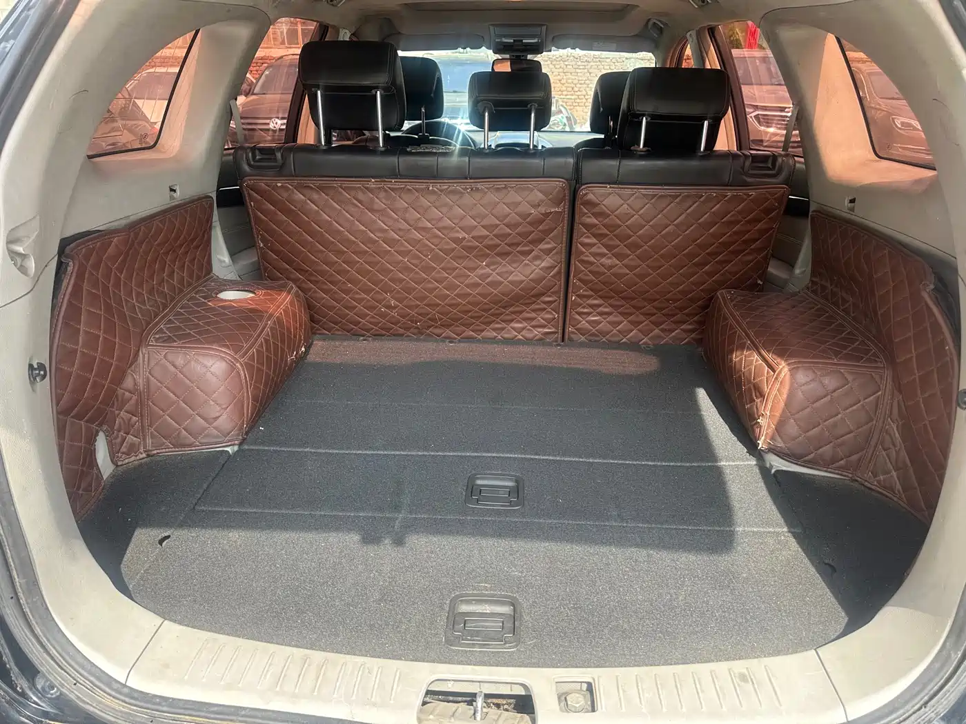 Chevrolet Captiva 2014 2.4L 2WD Urban 5-seater фото 15