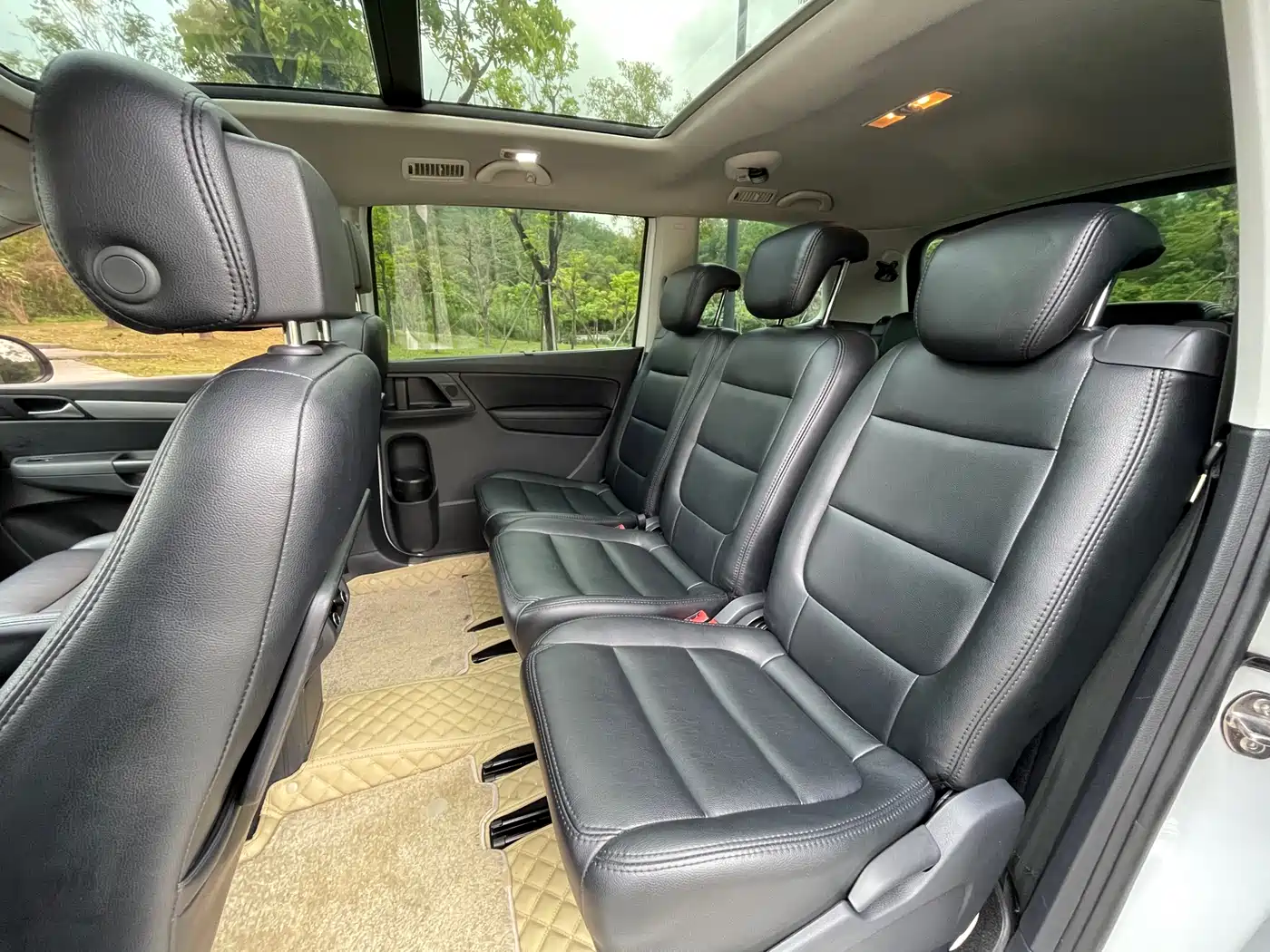 Volkswagen Sharan 2013 1.8TSI Standard Euro IV фото 6