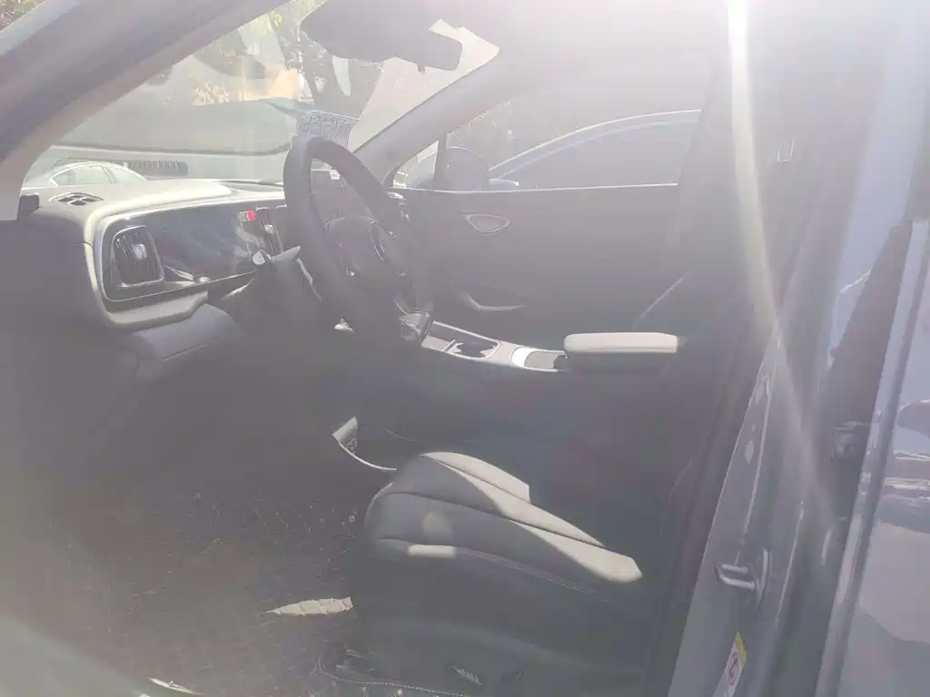 BYD Hai Shi 05 EV 2025 2025 520KM Flagship Smart Navigation Edition