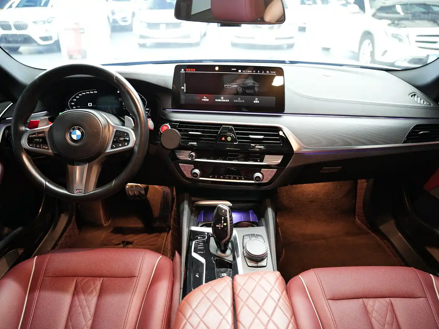 BMW 5 Series 2022 Facelift 530Li Leading M Sport Package фото 13